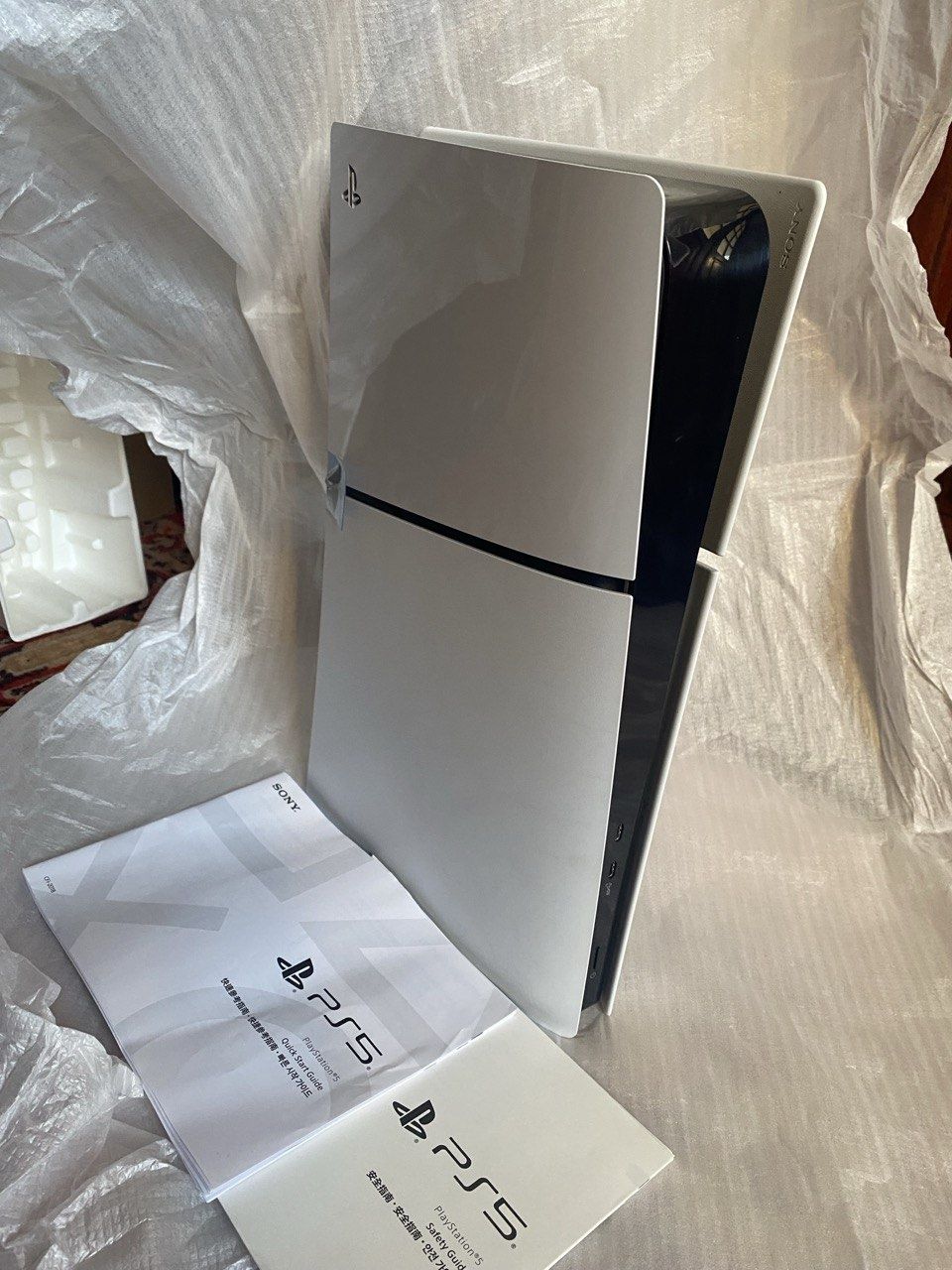 Playstation 5 slim 1t sotiladi