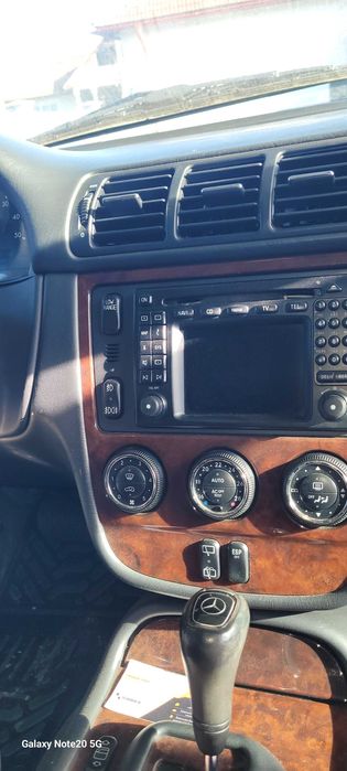 Vand sau Schimb Mercedes ML 163 2005