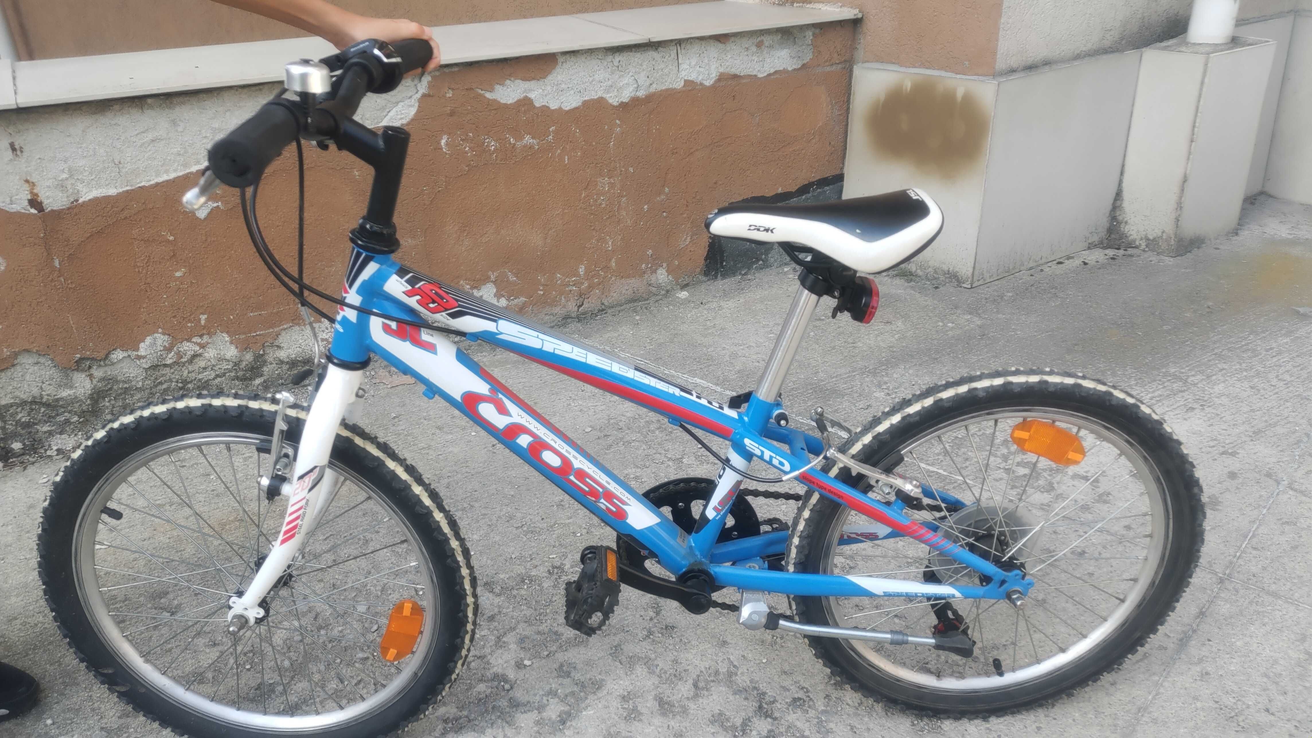 CROSS 20 цола,кара се много леко