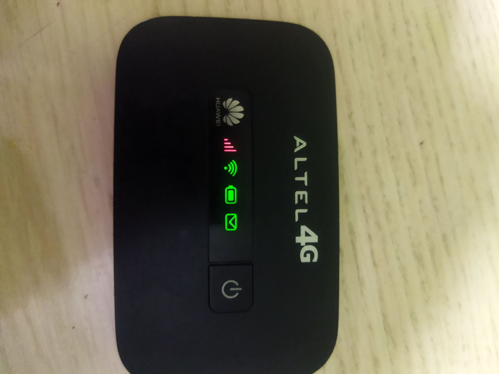 Продам состояние отличное работает отлично ател 4 G  хорошо работает о