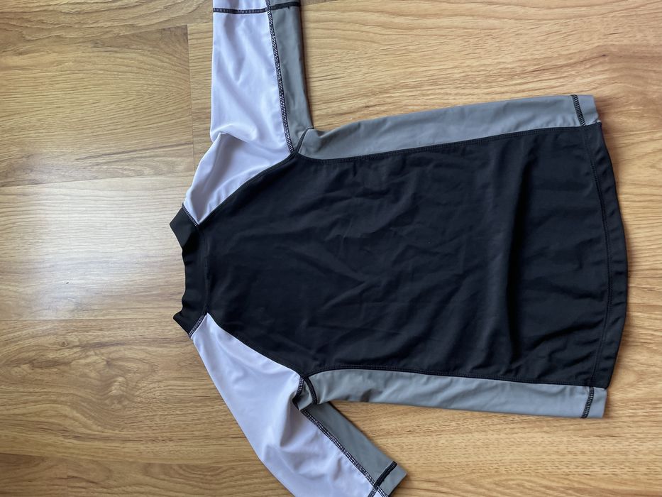 тениска с UV защита, 8-10г, за море, плаж, плуване