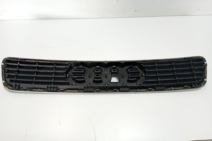 Grila  capota 8D0853651 Audi A4 B5