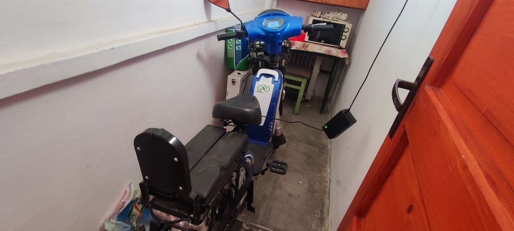 Vând sau schimb Bicicletă electrică GEELI UTIL
