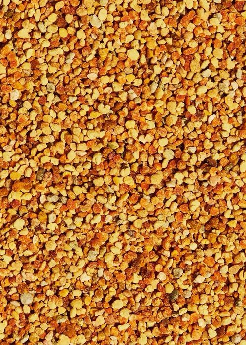 Натурален пчелен мед и цветен прашец