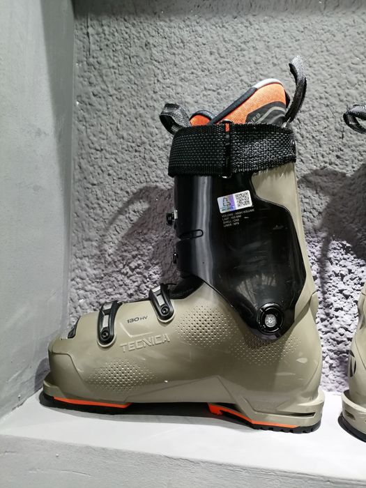 Clapari schiuri ski Tecnica Mach Boa 130 Hv Test marime 27/27.5