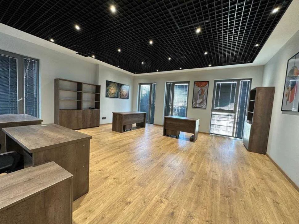 Аренда офиса на Тараса Шевченко. Ойбек. 263 м²