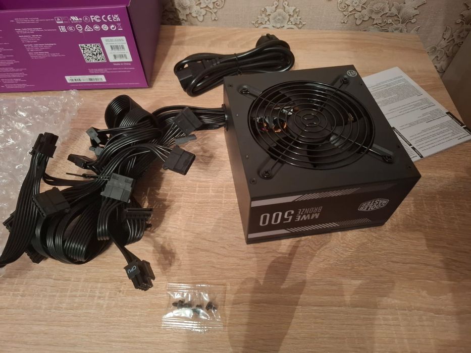 Блок питания Cooler Master MWE Bronze 500W V2 [MPE-5001-ACAAB-EU] черн