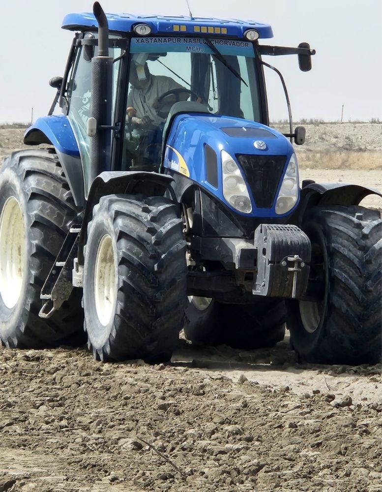 New holland 70/60 sotiladi
