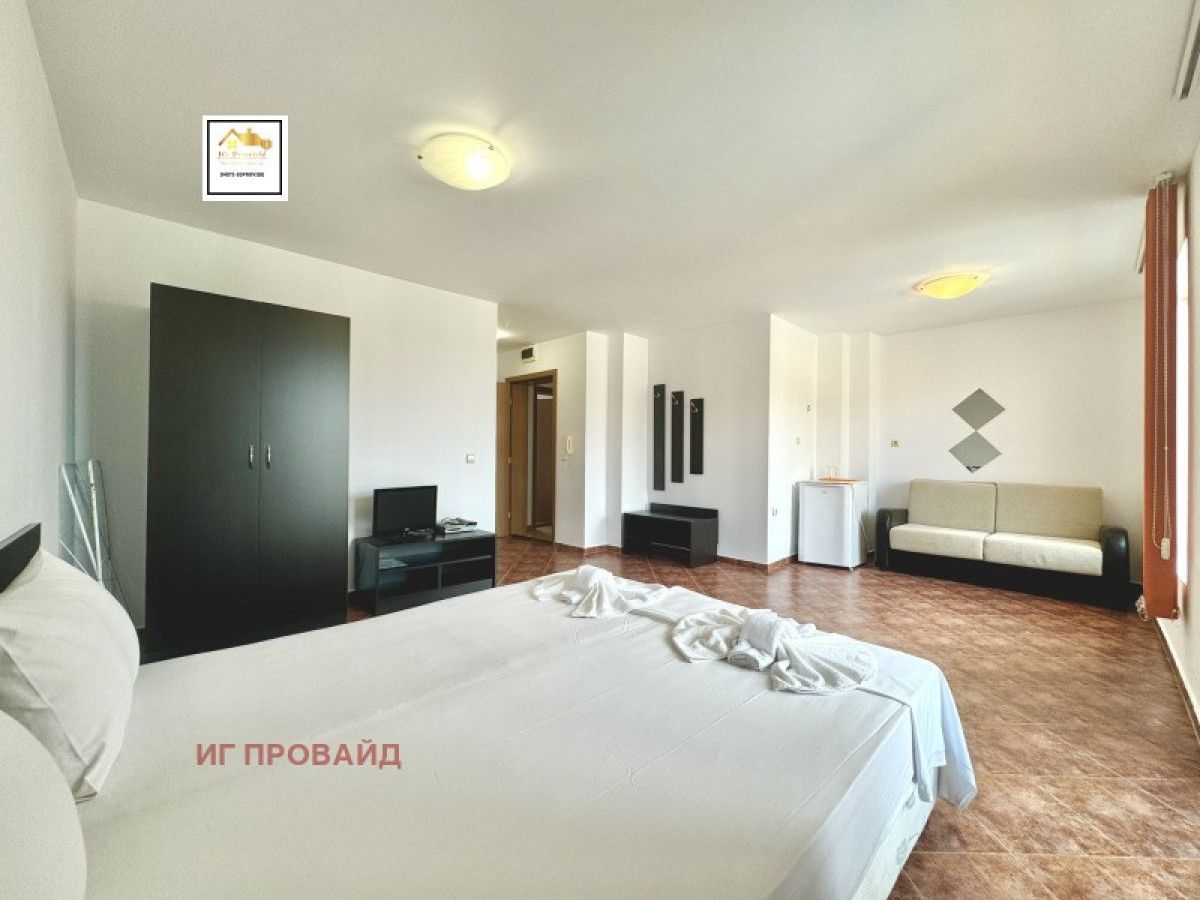 Продава се Едностаен апартамент в с. Кошарица, Област Бургас - 51 кв.м за 959 €/кв.м - Снимка #6