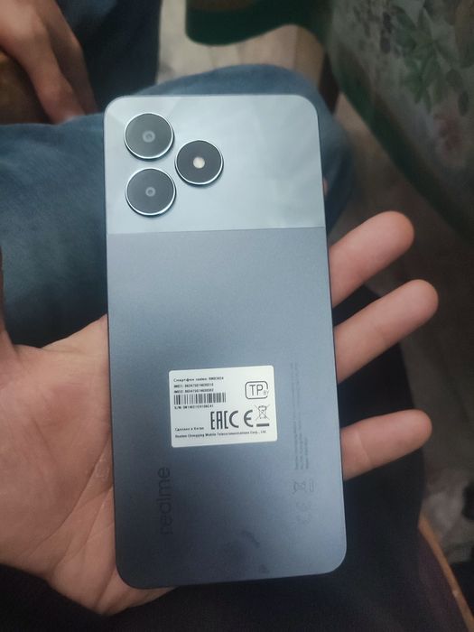 Продам телефон Realme Not 50  родом из Росиии