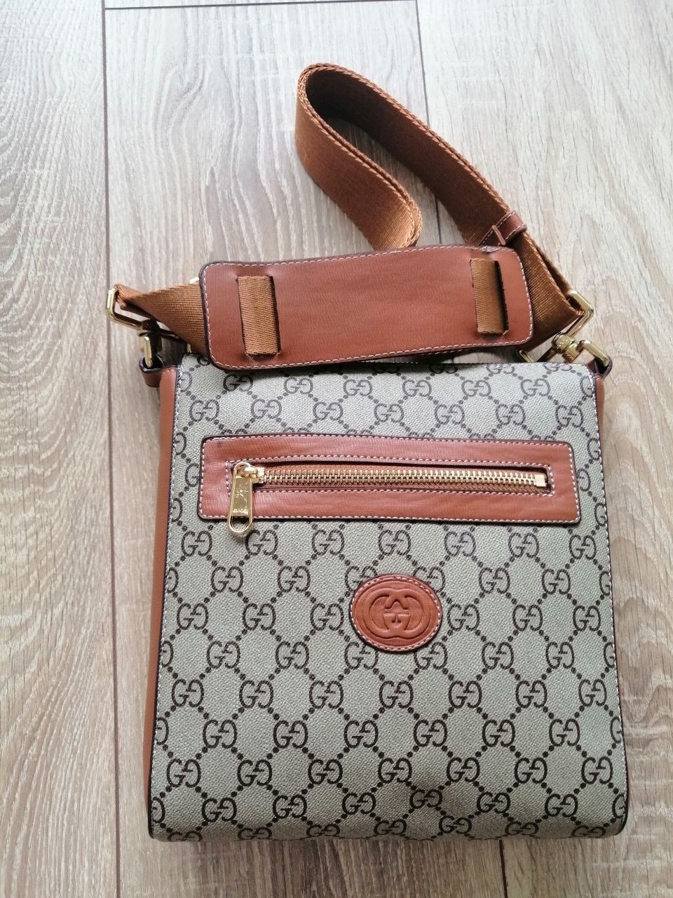 Gucci мъжка елегантна чанта