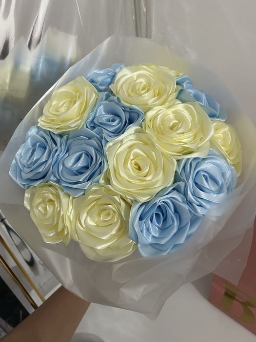 Букетик из лент,срочно продам