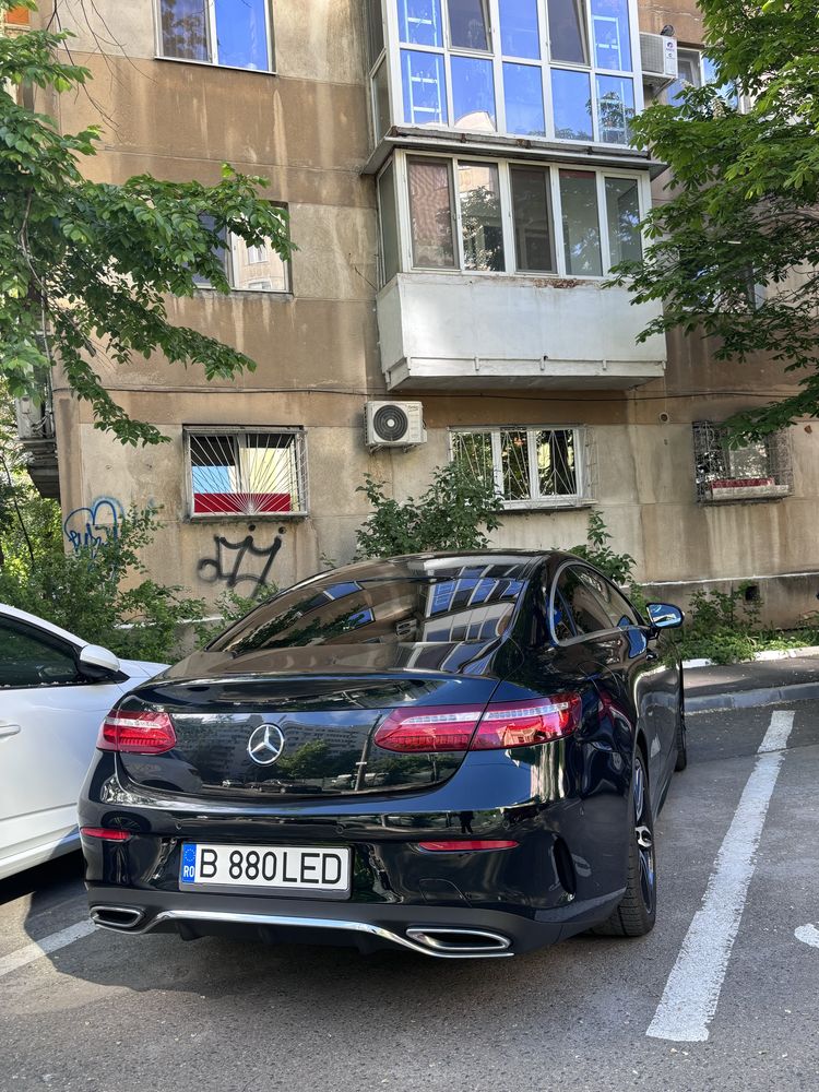 Mercedes E220 coupe