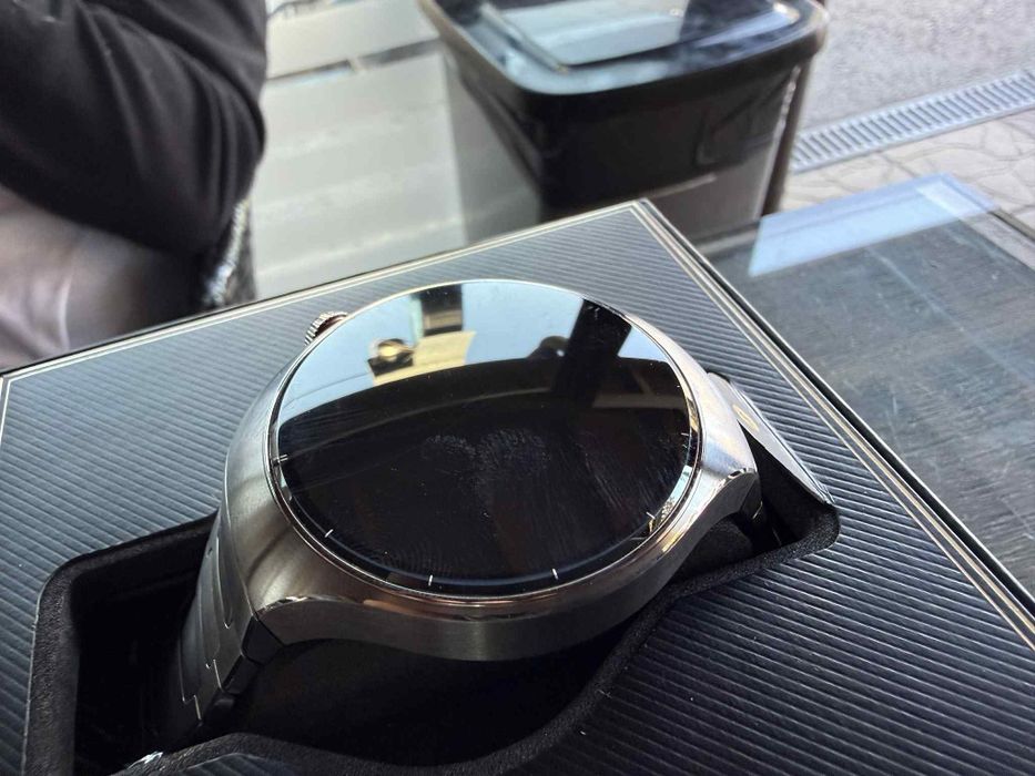 Huawei watch 5 titanium чисто нов с оставаща гаранция 1 година