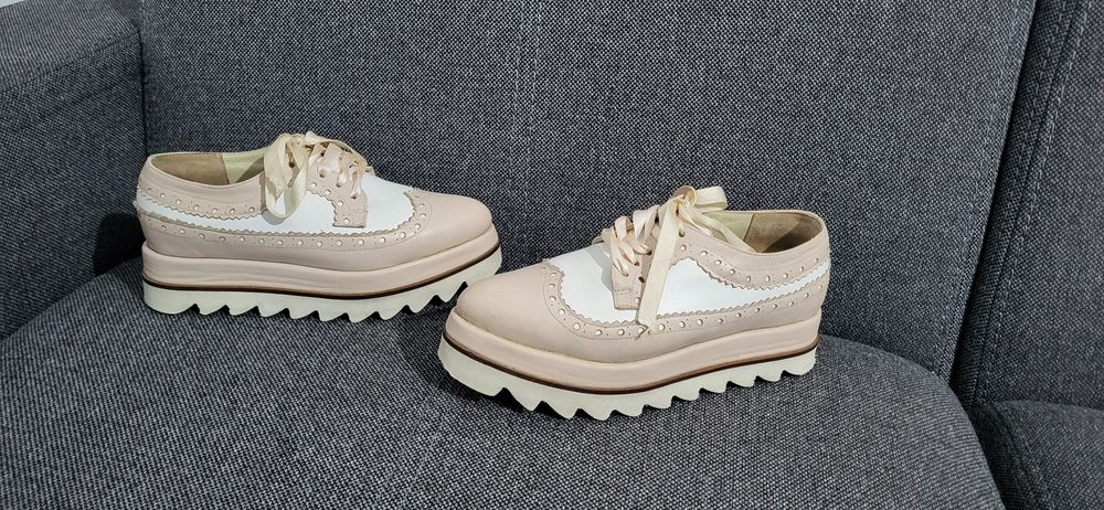 Pantofi esteffa piele măr.34 200lei