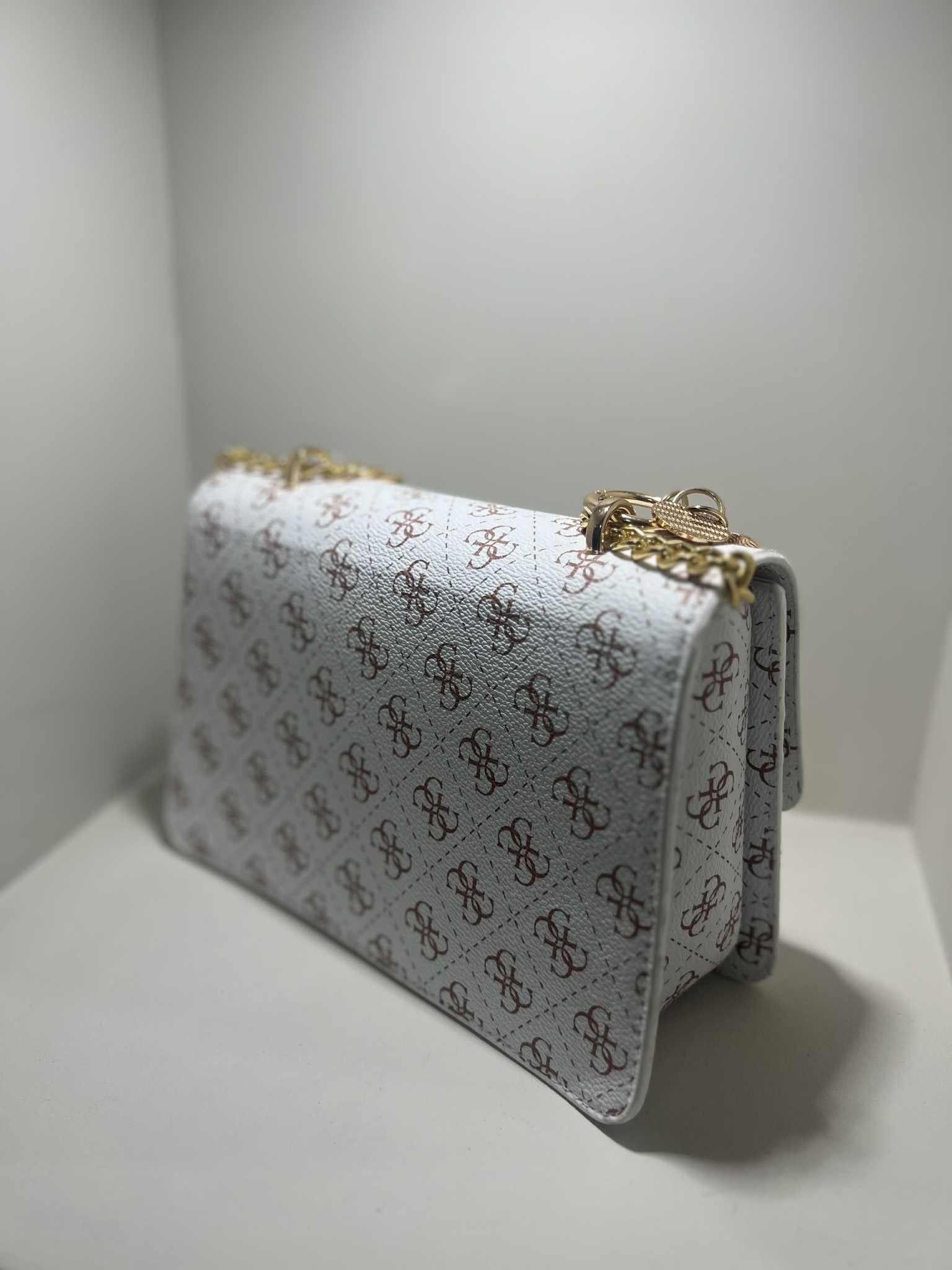 Дамски чанти Guess/Chanel/Michael Kors/
