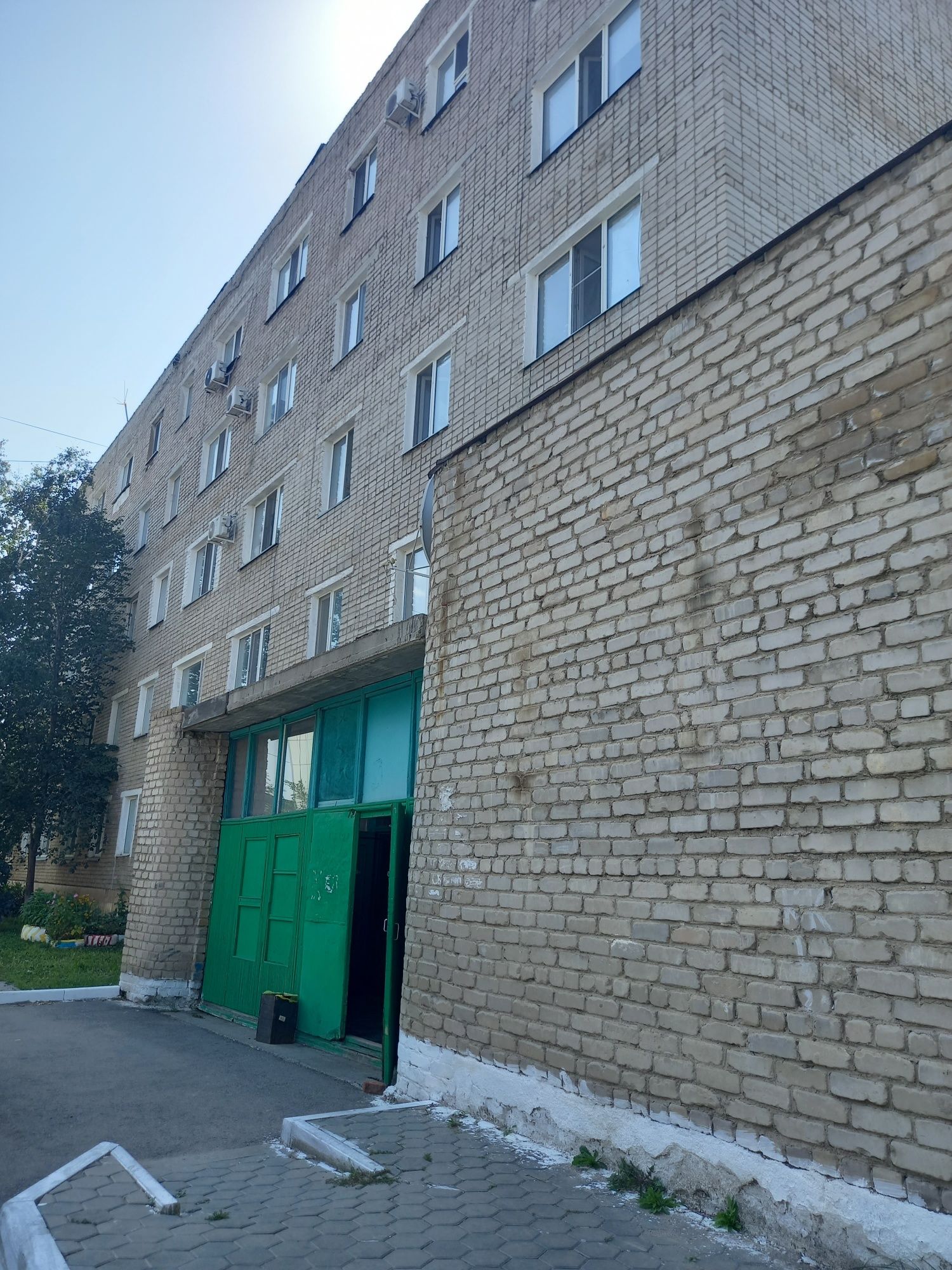 Продаётся 1 ком кв Ауельбекова 179б