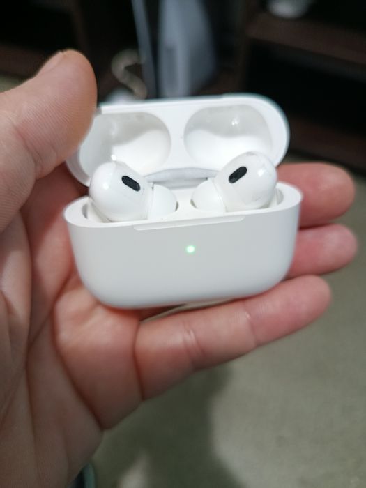 Наушник аирподс с документами