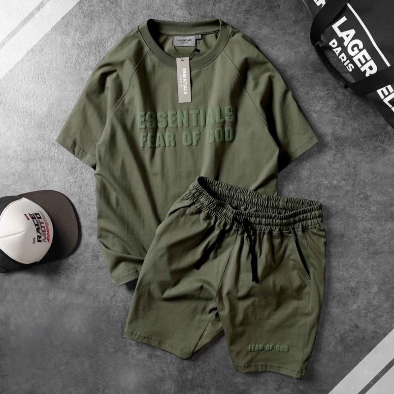 Compleu Essentials - Fear of God