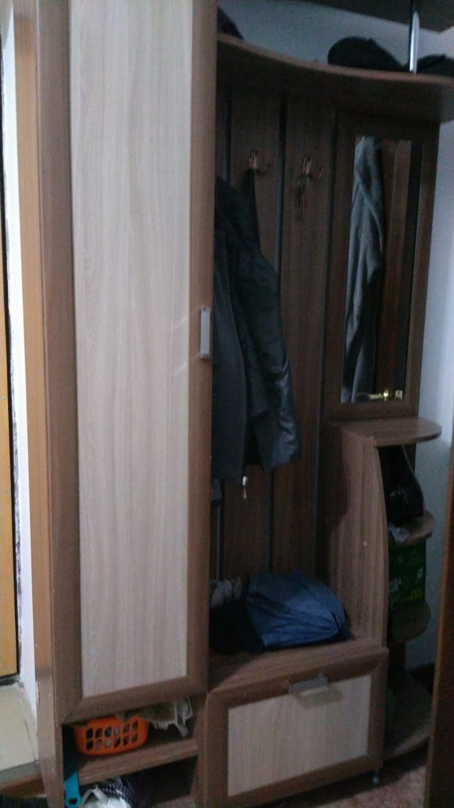 Продам прихожую бу