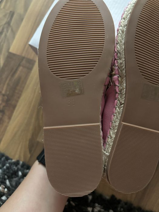 Incaltaminte fete roz Guess nr.30