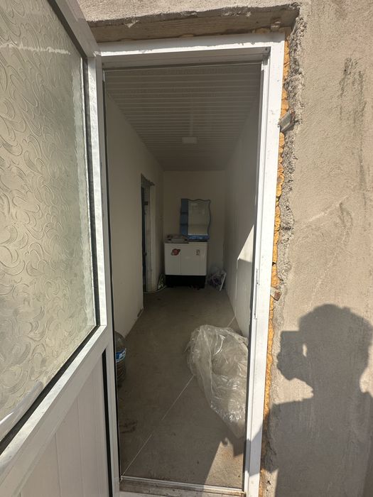 Zangiotada 6 sotix 3 xonali uy