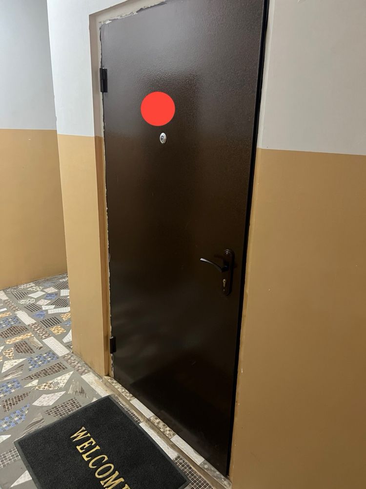 Продаётся. Карасу 6, рядом с рынком Авайхон, 2/2/3