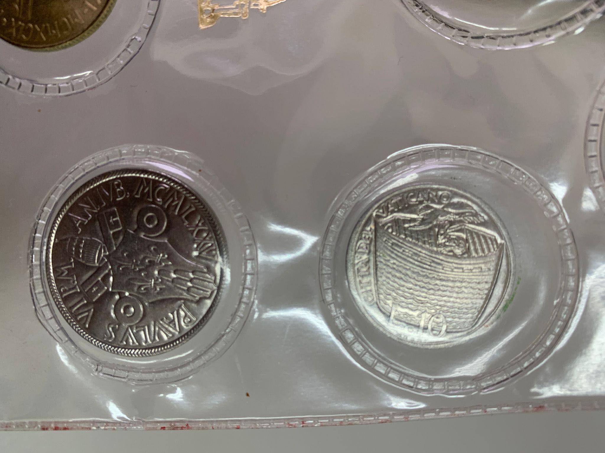 Set Vatican 8 monede - UNC - lira - 1975, 1994, 1998, 1999 Italia
