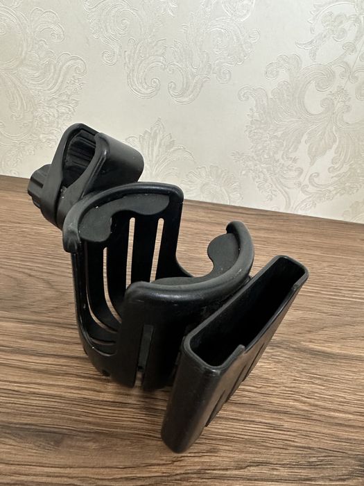 Держатель бутылки и сотки для коляски