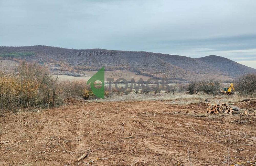 Урегулиран парцел в красивото село Сулица