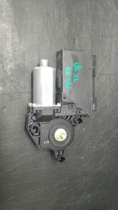 Motoras macara geam stanga spate audi a4 b7 8ec 0130821767 8e0959801a 9700105998108