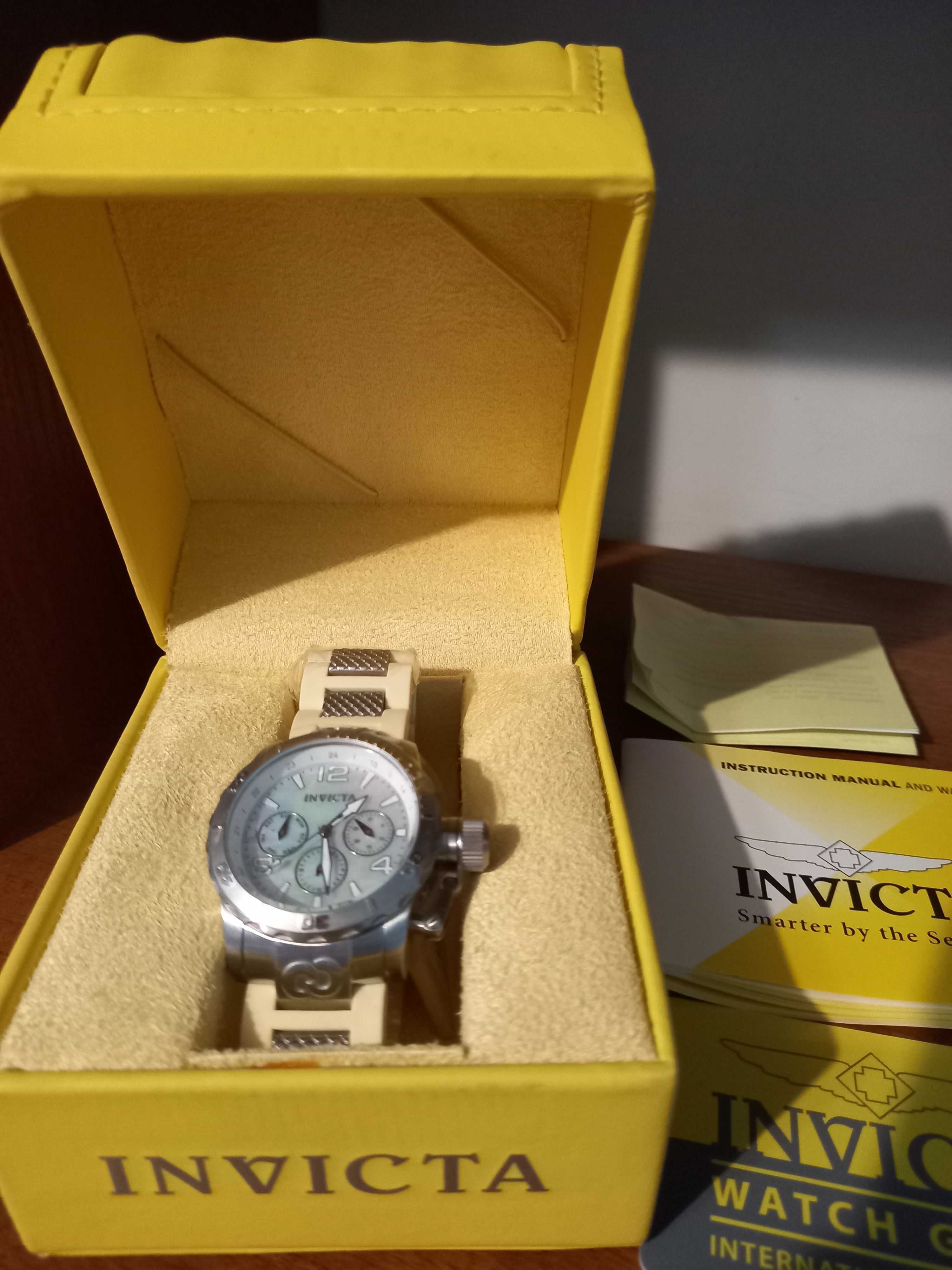 Часовник INVICTA 1696