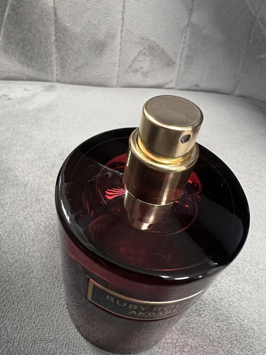 Ruby Rouge AKBARI perfume