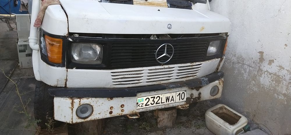 Продам Мерседес сапожек