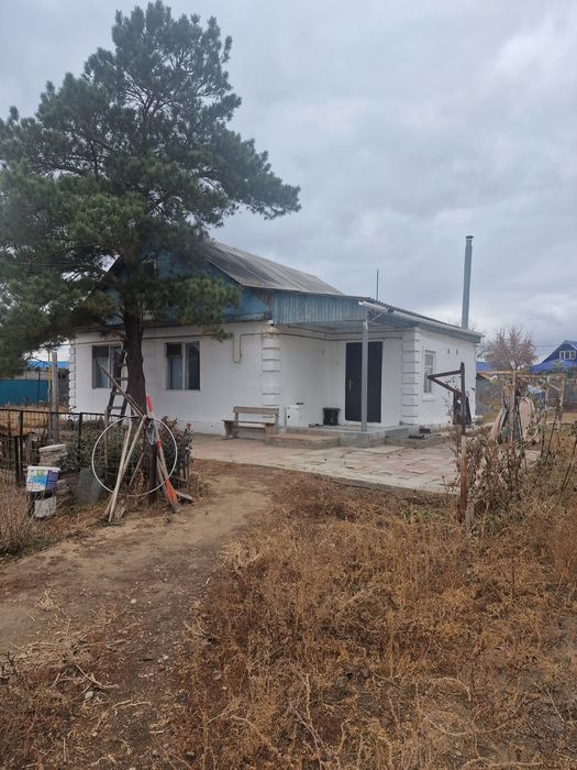 Үй сатылады,дачадан