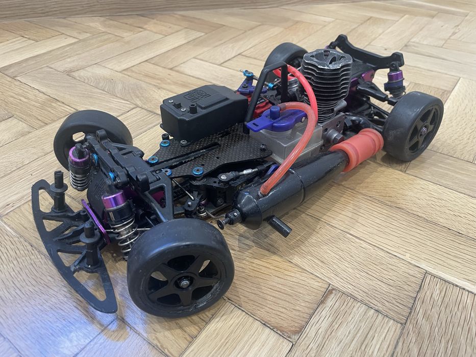 Hobao hyper 10 nitro rc (радиоуправляема кола)