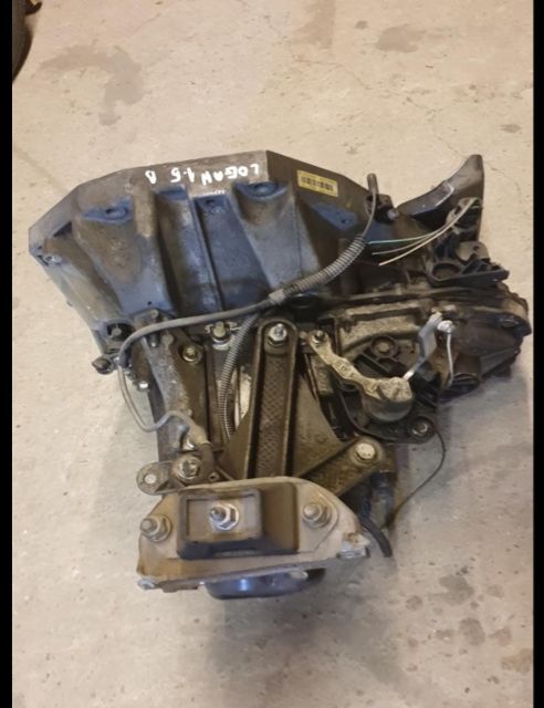 Cutie viteza 1.5 dci 5 trepte 8200166682 Dacia Logan prima generatie