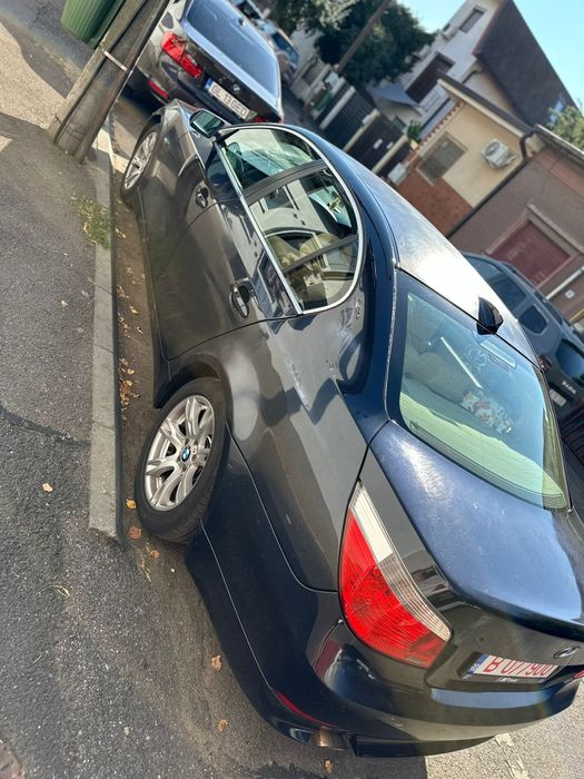 BMW 520 volan dreapta