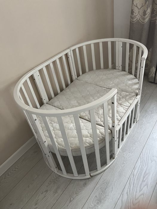 Манеж белый 70*120