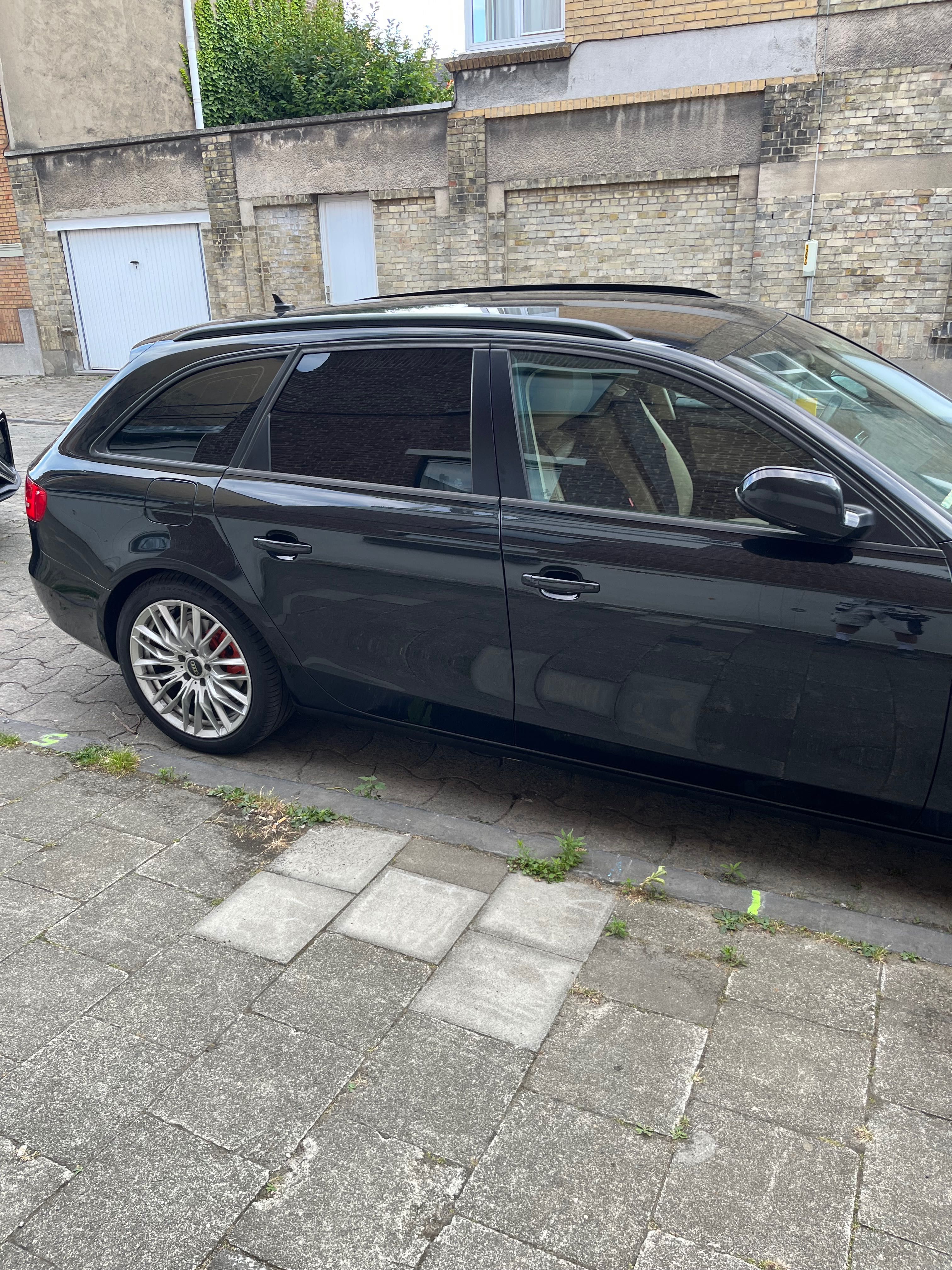 Audi a4 b8 de vânzare telefon 0030484479165