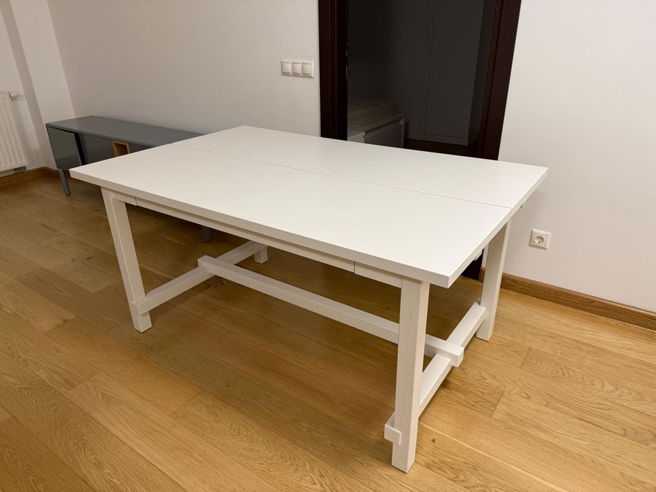 Masă de bucătărie extensibilă Ikea