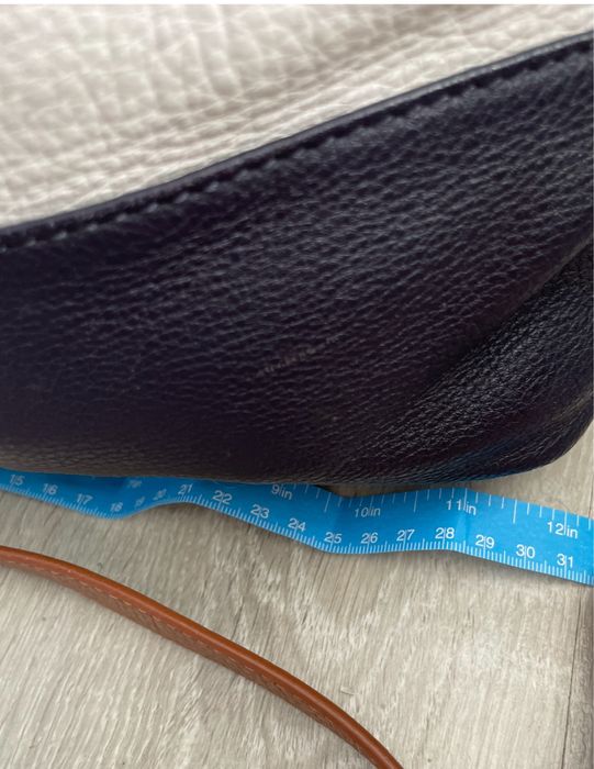 Чанта Guess-естествена кожа