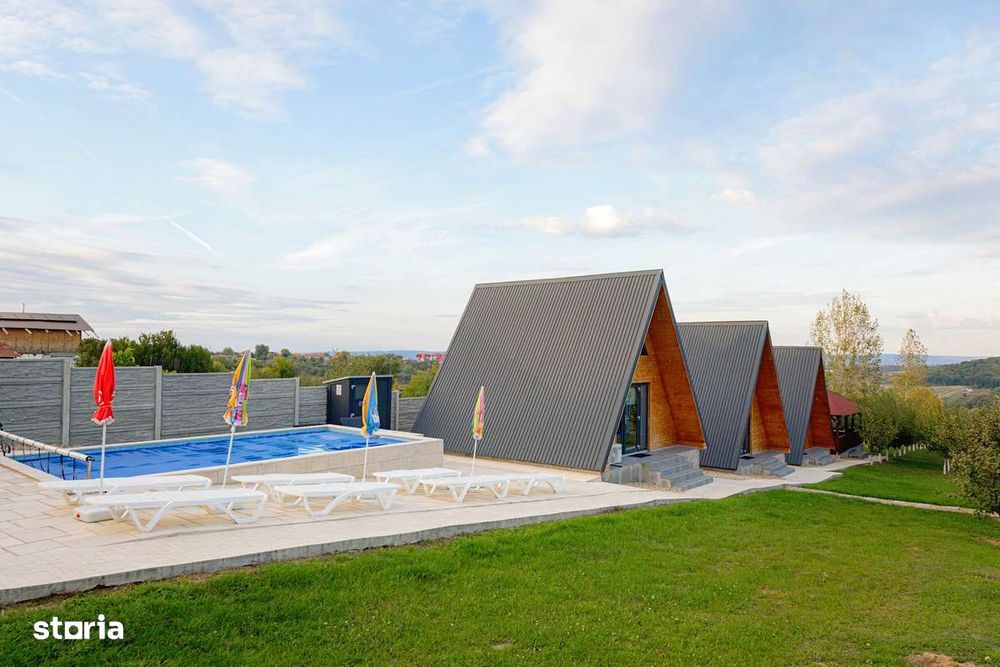 De vânzare – Business la cheie și casă rezidențială „Wild A-frame"