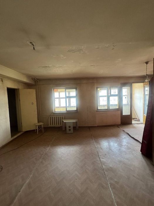 Продаётся квартира Юнусабад  Проспект Амира Темура 4/7/9 Спец План