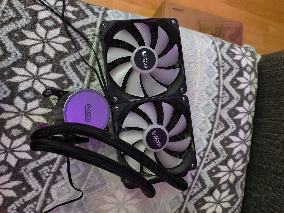 Система водяного охлаждения PCCooler DA240