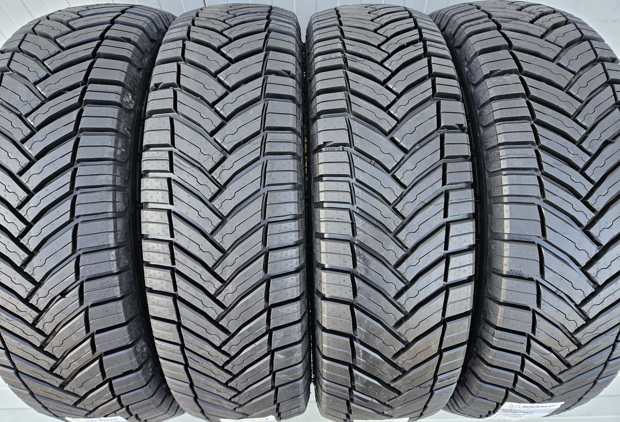 215/75 R16C, 116, MICHELIN CrossClimate, Anvelope mixte M+S