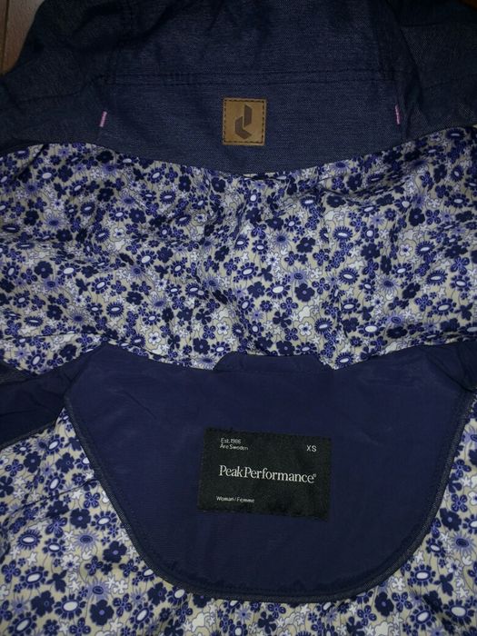 Geaca ski / casual de damă Peak Performance mărimea XS