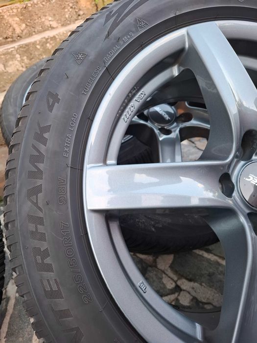 Зимни гуми с джанти за хонда
