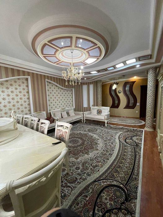 В центре города, Продается 3х комнатная шикарная квартира, 112 м2