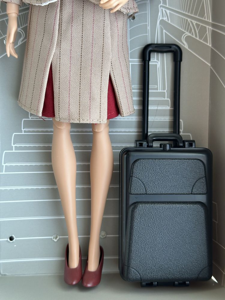 Кукла Barbie. The Emirates Uniform